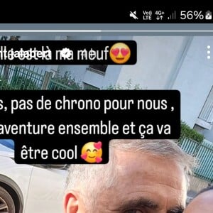 "Les gars, pas de chrono pour nous, on vit l'aventure ensemble et ça va être cool", écrit-il sur un selfie à deux avec Marion
 