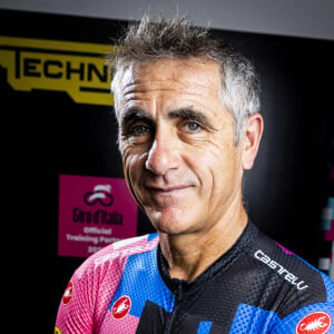 Présentation du vélo d'appartement Technogym Ride par Laurent Jalabert à Paris le 17 mai 2022.