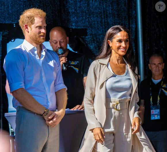 Le prince Harry, duc de Sussex et Meghan Markle, duchesse de Sussex pendant les Invictus Games à Dusseldorf le 16 septembre 2023