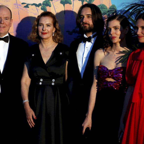 Le prince Albert II de Monaco, Carole Bouquet, Charlotte Casiraghi et son compagnon Dimitri Rassam, Tatiana Santo Domingo - 65ème édition du Bal de la Rose donné au profit de la Fondation Princesse Grace sur le thème de la Riviera, une idée de K. Lagerfeld, à la Salle des Etoiles du Sporting Monte-Carlo à Monaco, le 30 mars 2019. © Jean-François Ottonello / Nice Matin / Bestimage 