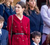 Mais font du bien-être de leur fils Balthazar leur priorité
Beatrice Borromeo et ses enfants Stefano et Francesco, Charlotte Casiraghi et ses fils Raphael Elmaleh et Balthazard Rassam, Tatiana Santo Domingo, son mari Andrea Casiraghi et leurs enfants India, Maximilian et Sacha - La famille princière monégasque dans la cour d'honneur du palais lors de la la fête nationale à Monaco, le 19 novembre 2023. La famille princière monégasque assiste à la prise d'armes, puis à la cérémonie de remise des médailles et à un défilé militaire sur la place du palais princier. © Olivier Huitel / Pool Monaco / Bestimage 