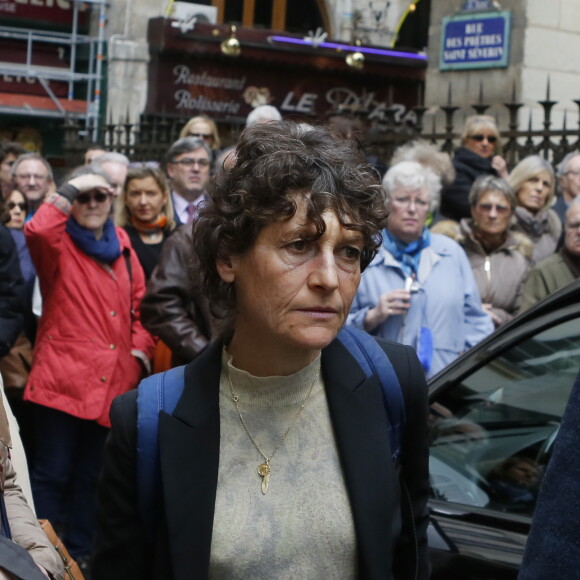 Jeannie Longo - Obsèques de la navigatrice française Florence Arthaud en l'église Saint-Séverin à Paris, le 30 mars 2015. Florence Arthaud est décédée lors du crash d'hélicoptère en Argentine le 9 mars dernier pendant le tournage du jeu de TF1 "Dropped".  