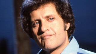 "C'était une grande désillusion pour lui" : Joe Dassin, le drame qui a entraîné la fin de son mariage