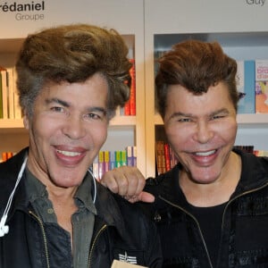 Igor et Grichka Bogdanoff présents au Salon Du Livre de Paris 2016 qui s'est tenu à la Porte de Versailles à Paris, France, le 20 mars 2016. Photo par Alban Wyters/ABACAPRESS.COM