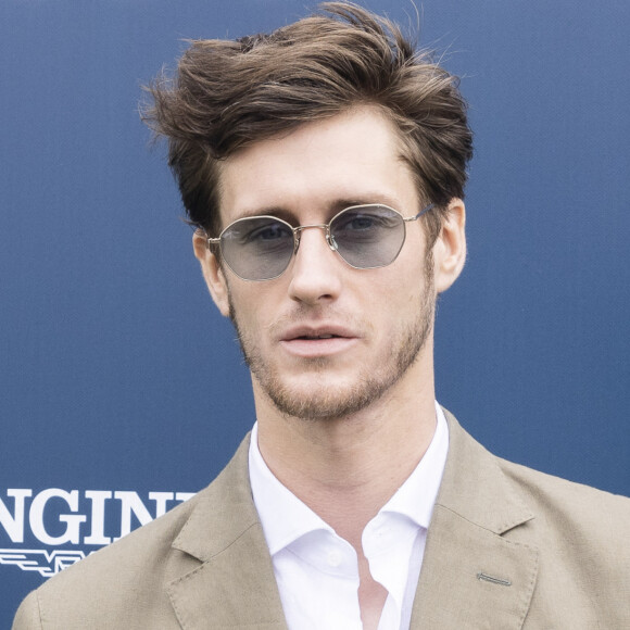 Trois mois après le drame, le comédien a du mal à se remettre.
Jean-Baptiste Maunier - Photocall du Prix de Diane Longines 2022 à Chantilly le 19 juin 2022. © Jack Tribeca / Bestimage