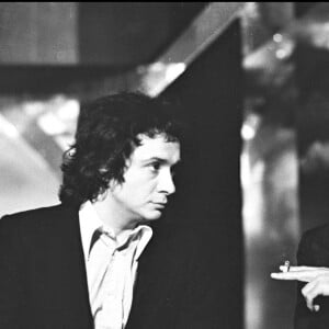 Archives - Alain Delon et Michel Sardou lros de l'émission "Top à Michel Sardou".