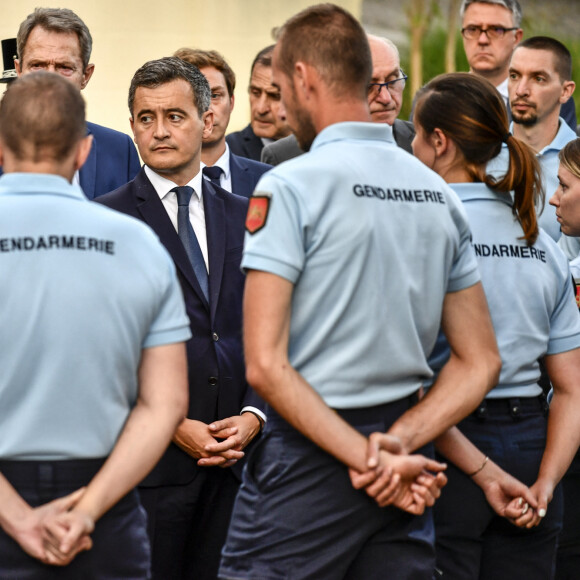 Gérald Darmanin, ministre de l'Intérieur, est en visite à la caserne de gendarmerie de Port-Sainte-Marie, commune où Mélanie Lemée, gendarme, a été tuée par un chauffard. C'est le premier déplacement de Gérald Darmanin en tant que ministre de l'Intérieur. Le 7 juillet 2020. © Thierry Breton / Panoramic / Bestimage