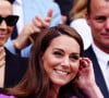 "Alors, il fait froid toute l'année au Royaume-Uni ?", "C'est déjà l'automne ?", demandent les internautes
La princesse de Galles et la princesse Charlotte dans la loge royale lors de Wimbledon 2024, à Londres, le 14 juillet 2024