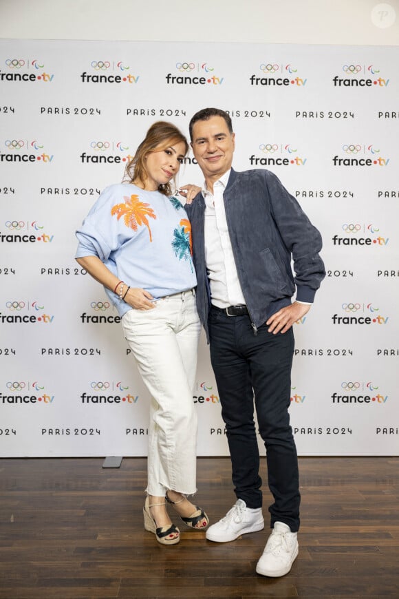 Léa Salamé et Laurent Luyat lors de la présentation des journalistes et chroniqueurs de France Télévisions pour les Jeux Olympiques 2024 au musée de l'Homme à Paris. © Pierre Perusseau / Bestimage