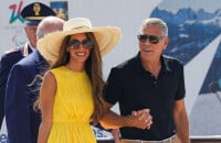 George Clooney  et sa femme Amal font sensation à la Mostra de Venise, l'avocate mise sur une robe courte (PHOTOS)