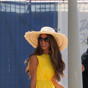 Venise, ITALIE - George Clooney et sa femme Amal arrivent à l'aéroport Marco Polo de Venise pour la 81e édition du Festival international du film de Venise.