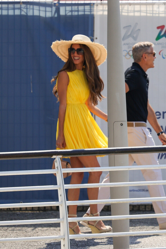 Venise, ITALIE - George Clooney et sa femme Amal arrivent à l'aéroport Marco Polo de Venise pour la 81e édition du Festival international du film de Venise.