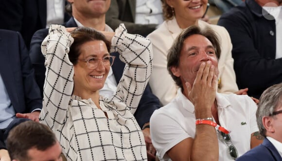 Anne-Claire Coudray et son compagnon Nicolas Vix en tribune (jour 13) lors des Internationaux de France de Tennis de Roland Garros 2022 à Paris, France, le 3 juin 2022. © Dominique Jacovides/Bestimage 