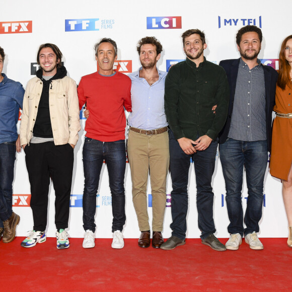 L'équipe de l'émission "Quotidien" : Salhia Brakhlia, Julien Bellver, Martin Weill, Etienne Carbonnier, Yann Barthès, Pablo Mira, Paul Larrouturou, Azzeddine Ahmed-Chaouch et Alison Wheeler - Soirée de rentrée 2019 de TF1 au Palais de Tokyo à Paris. © Pierre Perusseau/Bestimage