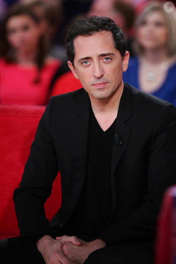 Gad Elmaleh à l'enregistrement de l'émission "Vivement Dimanche". Le 30 octobre 2012