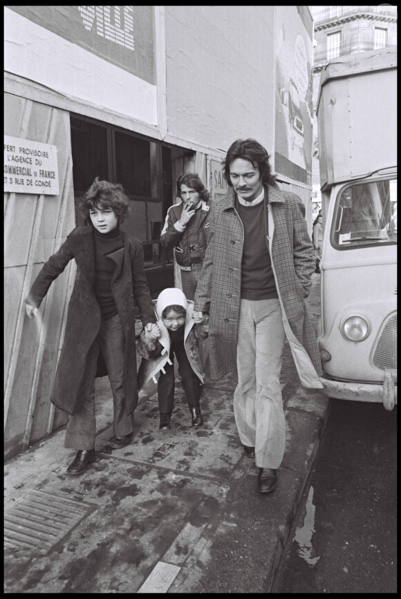 Archives - Jacques Charrier et son fils Nicolas.