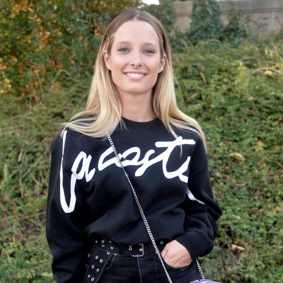 Le petit garçon semble avoir apprécié cette découverte du parc de Mickey.
Ilona Smet - Front Row du défilé Lacoste Collection Prêt-à-Porter Printemps/Eté 2020 lors de la Fashion Week de Paris, le 1er octobre 2019. © Veeren Ramsamy-Christophe Clovis/Bestimage