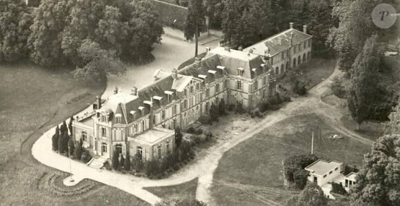 Le château de la Brûlerie à Douchy avant sa destruction © DR (Collection personnelle)