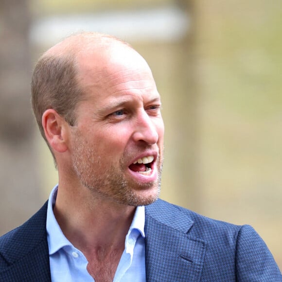 Le prince William, prince de Galles, visite la galerie Saatchi sur King's Road dans le quartier de Chelsea, à Londres, Royaume Uni, le 5 septembre 2024, pour découvrir « Homelessness: Reframed », une exposition révolutionnaire qui donne vie aux complexités du sans-abrisme. © Chris Jackson/WPA-Pool/Bestimage 