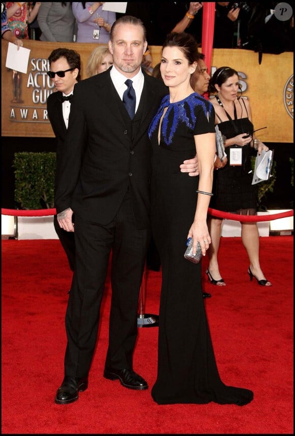 Sandra Bullock et Jesse James à Los Angeles, le 23 janvier 2010 !