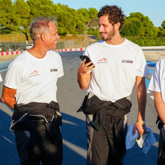 Du beau monde en somme ! Et visiblement, la bonne humeur était au rendez-vous.
Exclusif - Paul Belmondo, Victor Belmondo lors du marathon Karting Jules Bianchi (jour 1) au circuit Paul Ricard au Castellet, France, le 6 septembre 2024. © Anne-Sophie Guebey via Bestimage