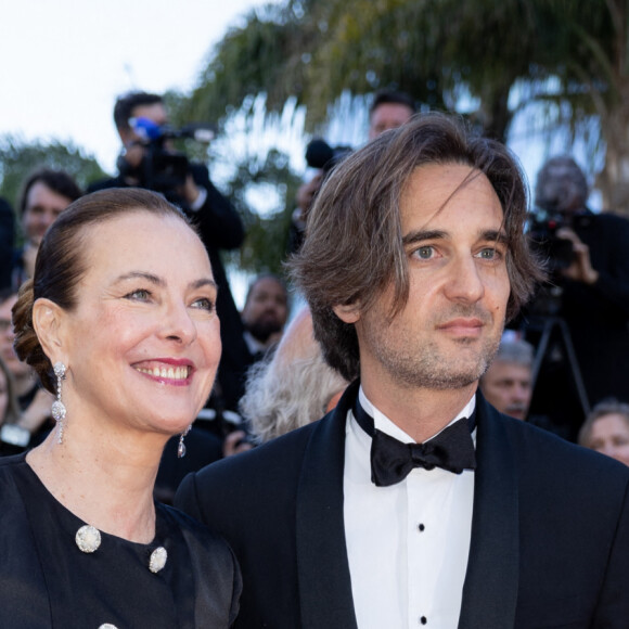 Carole Bouquet et son fils Dimitri Rassam - Montée des marches du film " Megalopolis " lors du 77ème Festival International du Film de Cannes, au Palais des Festivals à Cannes. Le 16 mai 2024 © Olivier Borde / Bestimage