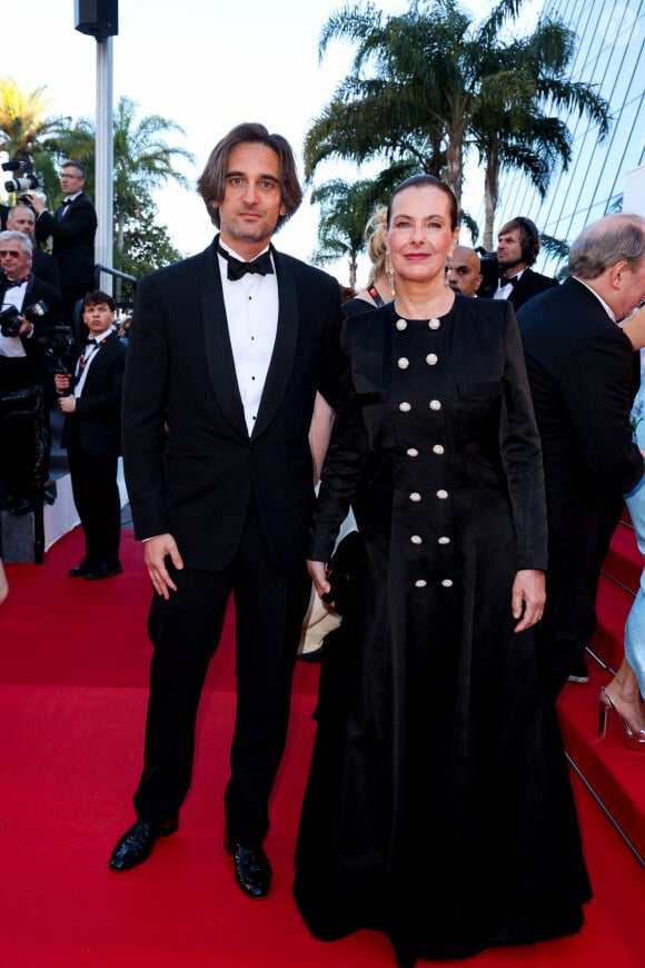 Dimitri Rassam et sa mère Carole Bouquet - Montée des marches du film " Megalopolis " lors du 77ème Festival International du Film de Cannes, au Palais des Festivals à Cannes. Le 16 mai 2024 © Jacovides-Moreau / Bestimage