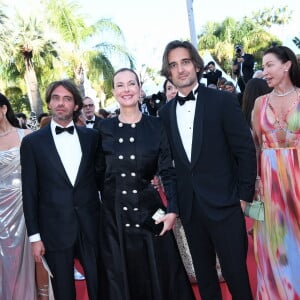 Carole Bouquet avec ses fils Louis Giacobetti et Dimitri Rassam - Montée des marches du film " Megalopolis " lors du 77ème Festival International du Film de Cannes, le 16 mai 2024. © Rachid Bellak/Bestimage