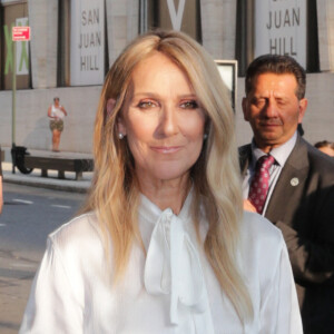"Son esprit tendre et son immense talent nous manqueront, mais son héritage continuera à résonner à travers la musique qui a touché tous nos coeurs."
 
Céline Dion