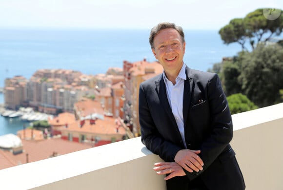 Exclusif - Stéphane Bern sur la terrasse du nouveau Musée National de Monaco pour l'exposition consacrée à l'artiste Christian Bérard (1902 – 1949) "Christian Bérard, Excentrique Bébé" à la Villa Paloma à Monaco, le 8 juillet 2022. © Jean-François Ottonello/Nice Matin/Bestimage