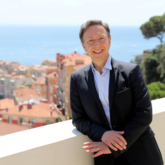 Exclusif - Stéphane Bern sur la terrasse du nouveau Musée National de Monaco pour l'exposition consacrée à l'artiste Christian Bérard (1902 – 1949) "Christian Bérard, Excentrique Bébé" à la Villa Paloma à Monaco, le 8 juillet 2022. © Jean-François Ottonello/Nice Matin/Bestimage