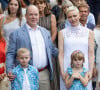 Quel héritage a-t-elle laissé à ses proches et sa famille ?
La princesse Charlene de Monaco, le prince Albert II de Monaco, le prince Jacques de Monaco, marquis des Baux, la princesse Gabriella de Monaco, comtesse de Carladès - La famille princière de Monaco lors du traditionnel Pique-nique "U Cavagnetu" des monégasques au parc princesse Antoinette à Monaco. © Olivier Huitel/Pool Monaco/Bestimage 