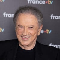 Michel Drucker a une nouvelle recrue dans Vivement dimanche ! Un visage très connu de France Télévisions