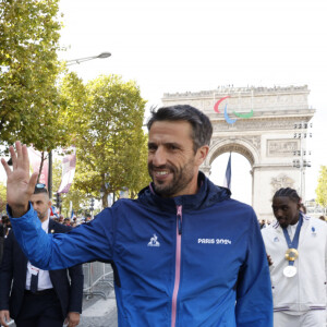 Tony Estanguet, président du comité d'organisation des Jeux Olympiques et Paralympiques de Paris 2024 - La "Parade des Champions" des Jeux Olympiques et Paralympiques de Paris2024, sur les Champs-Elysées. Paris, le 14 septembre 2024. © Romauld Meigneux/Pool/Bestimage 