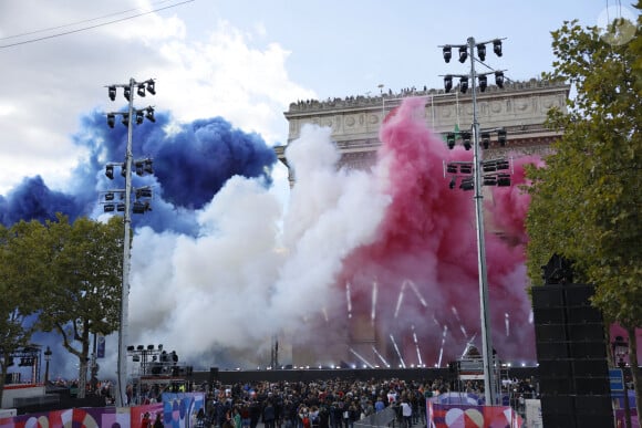 La "Parade des Champions" des Jeux Olympiques et Paralympiques de Paris2024, sur les Champs-Elysées. Paris, le 14 septembre 2024. © Mohamed Badra/Pool/Bestimage 