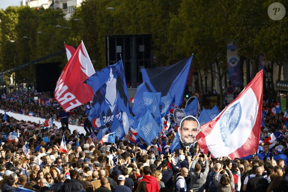 La "Parade des Champions" des Jeux Olympiques et Paralympiques de Paris2024, sur les Champs-Elysées. Paris, le 14 septembre 2024. © Mohamed Badra/Pool/Bestimage 