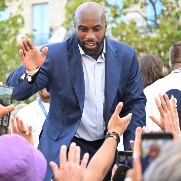 Teddy Riner - La "Parade des Champions" des Jeux Olympiques et Paralympiques de Paris2024, sur les Champs-Elysées. Paris, le 14 septembre 2024. © Eliot Blondet/Pool/Bestimage 