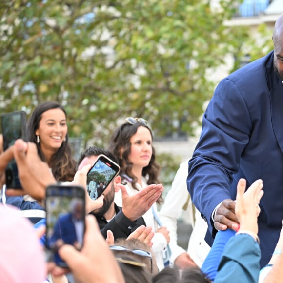 Teddy Riner - La "Parade des Champions" des Jeux Olympiques et Paralympiques de Paris2024, sur les Champs-Elysées. Paris, le 14 septembre 2024. © Eliot Blondet/Pool/Bestimage 