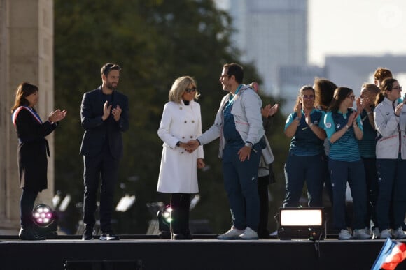 La "Parade des Champions" des Jeux Olympiques et Paralympiques de Paris2024, sur les Champs-Elysées. Paris, le 14 septembre 2024. © Mohamed Badra/Pool/Bestimage 