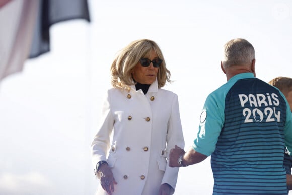 Brigitte Macron - La "Parade des Champions" des Jeux Olympiques et Paralympiques de Paris2024, sur les Champs-Elysées. Paris, le 14 septembre 2024. © Romauld Meigneux/Pool/Bestimage 