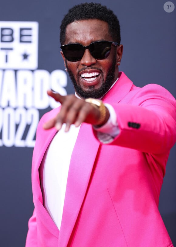 Le rappeur a été placé en détention provisoire, il plaide non coupable.
Sean Diddy Combs - Photocall de la soirée des "BET Awards 2022" à Los Angeles. Le 26 juin 2022