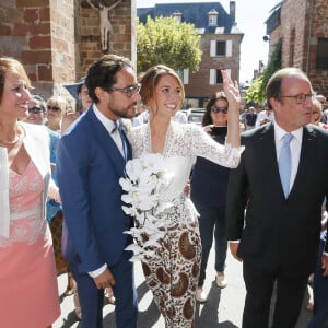 François Hollande, Ségolène Royal - Mariage de Thomas Hollande et de la journaliste Emilie Broussouloux à la mairie à Meyssac en Corrèze près de Brive, ville d'Emiie. Le 8 Septembre 2018. © Patrick Bernard-Guillaume Collet / Bestimage