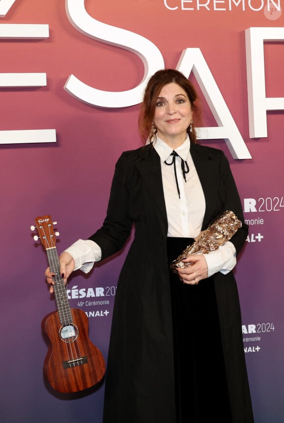 Agnès Jaoui, César d'honneur - Photocall des lauréats (press room) lors de la 49ème édition de la cérémonie des César à l'Olympia à Paris le 23 février 2024 © Dominique Jacovides / Olivier Borde / Bestimage