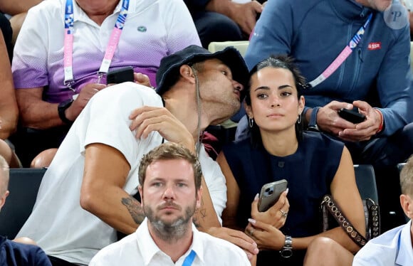 Dans l'émission Legend, Florent Manaudou s'est exprimé sur ses désirs d'enfants
 
Florent Manaudou et sa compagne Lola Dumenil - Les célébrités en tribunes pendant l'épreuve de basketball de Demi-Finale opposant la France à l'Allemagne lors des Jeux Olympiques de Paris 2024 (JO) à l'Arena Bercy, à Paris, France, le 8 août 2024. © Jacovides-Perusseau/Bestimage