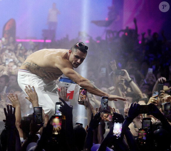 Florent Manaudou (Natation) - Défilé des médaillés français au Club France à la Grande Halle de La Villette lors des Jeux Olympiques Paris 2024 le 6 aout 2024.