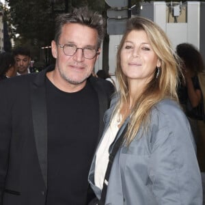 Benjamin Castaldi et sa femme Aurore arrivant au "Concerto pour la Paix" organisé par Omar Harfouch au Théâtre des Champs Élysées à Paris, France, le 18 Septembre 2024. © Perusseau / Tribeca / Bestimage 