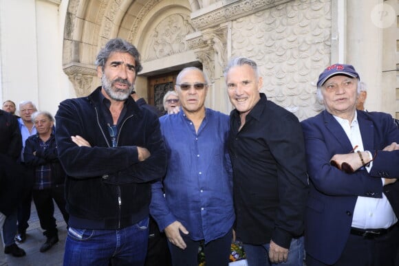 Joël Cantona, Louis Acariès, Bruno Bellone - Obsèques du journaliste sportif, Didier Roustan, décédé le 11 septembre à l'âge de 66 ans en l'église Notre-Dame-des-Pins, à Cannes le 20 septembre 2024. © Franz Chavaroche/Bestimage