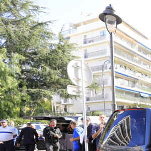 David Lisnard (Maire de Cannes) - Obsèques du journaliste sportif, Didier Roustan, décédé le 11 septembre à l'âge de 66 ans en l'église Notre-Dame-des-Pins, à Cannes le 20 septembre 2024. © Franz Chavaroche/Bestimage