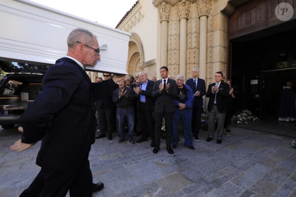 Luis Fernandez, David Lisnard (Maire de Cannes), Charles Bébert, Arsène Wenger - Obsèques du journaliste sportif, Didier Roustan, décédé le 11 septembre à l'âge de 66 ans en l'église Notre-Dame-des-Pins, à Cannes le 20 septembre 2024. © Franz Chavaroche/Bestimage