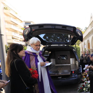 Murielle Roustan - Sorties des obsèques du journaliste sportif, Didier Roustan, décédé le 11 septembre à l'âge de 66 ans en l'église Notre-Dame-des-Pins, à Cannes le 20 septembre 2024. © Franz Chavaroche/Bestimage